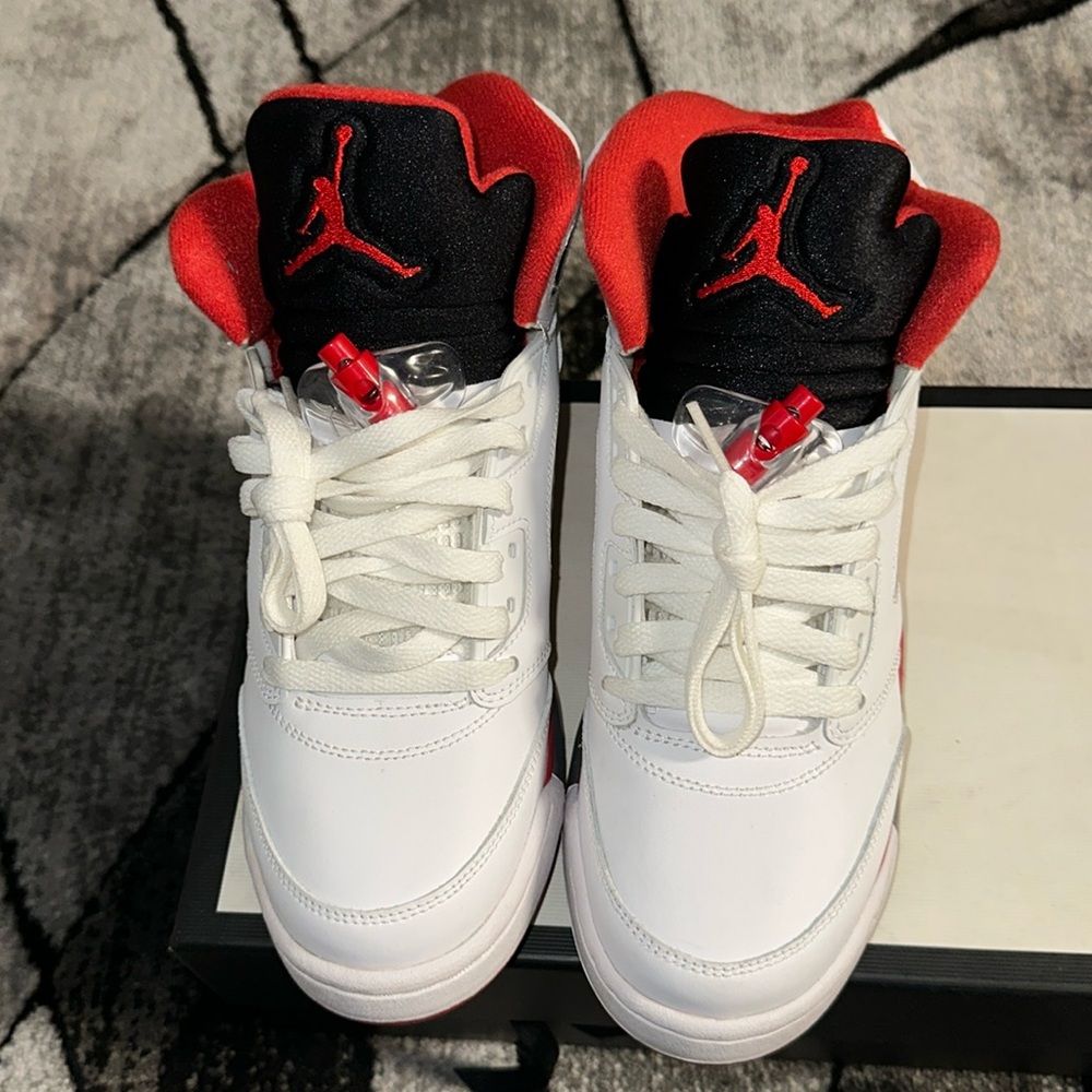 Jordan Retro 5 Fire Red “Black Tongue”